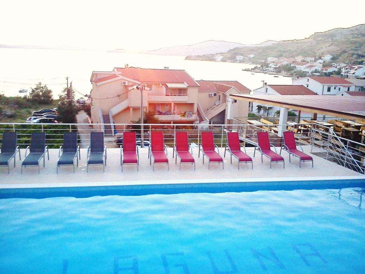 Kuca Pecine Bed & Breakfast Metajna Exterior photo
