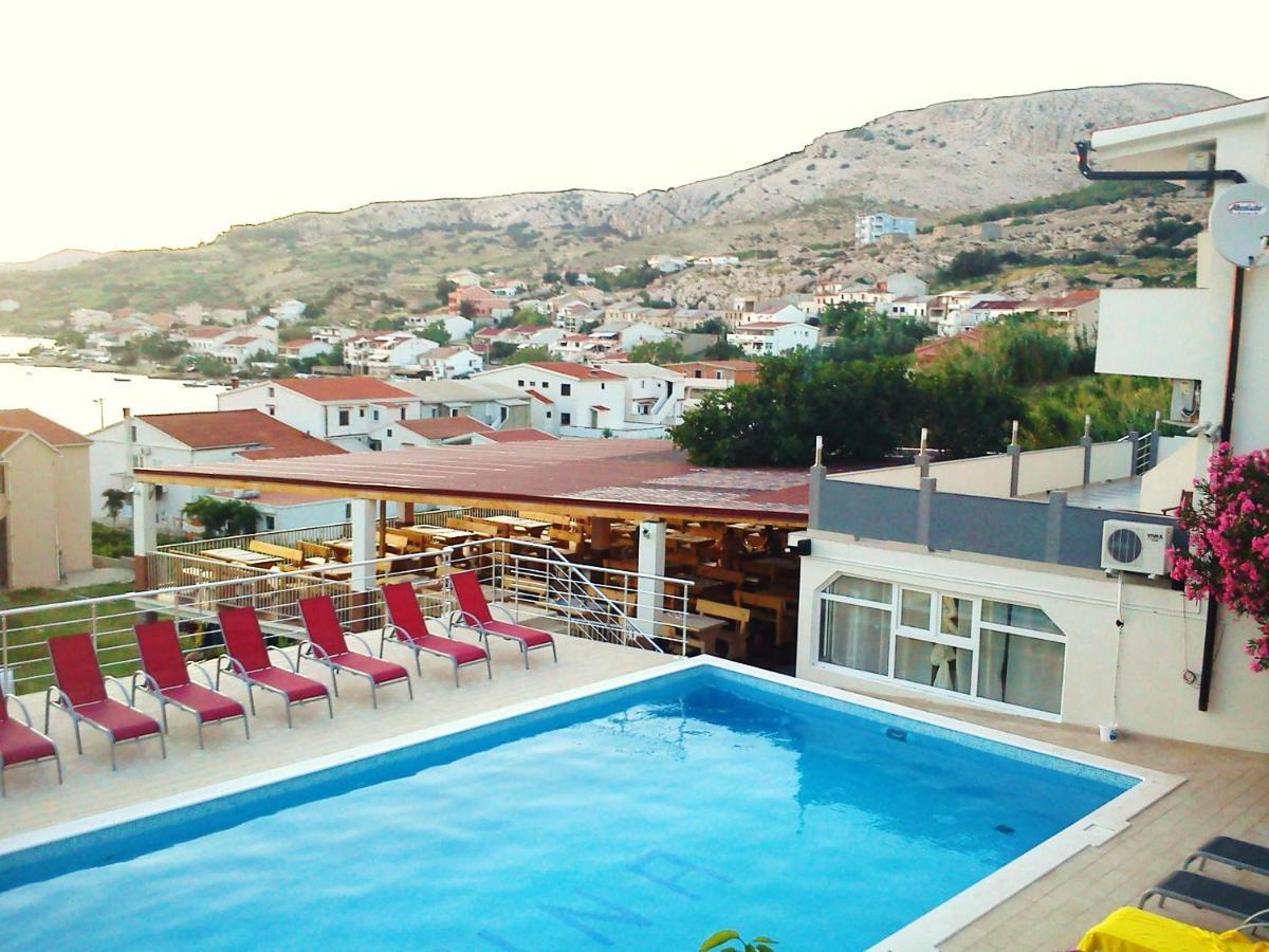 Kuca Pecine Bed & Breakfast Metajna Exterior photo